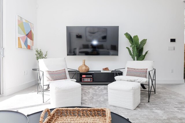 ザ モデーニスタ 2 - ラージ タウンホーム ウィズ プール