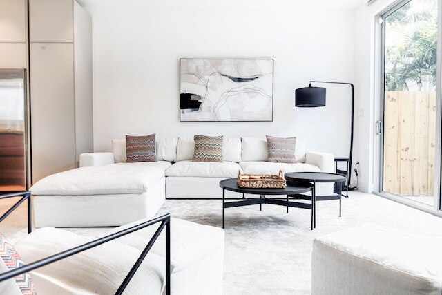 ザ モデーニスタ 2 - ラージ タウンホーム ウィズ プール