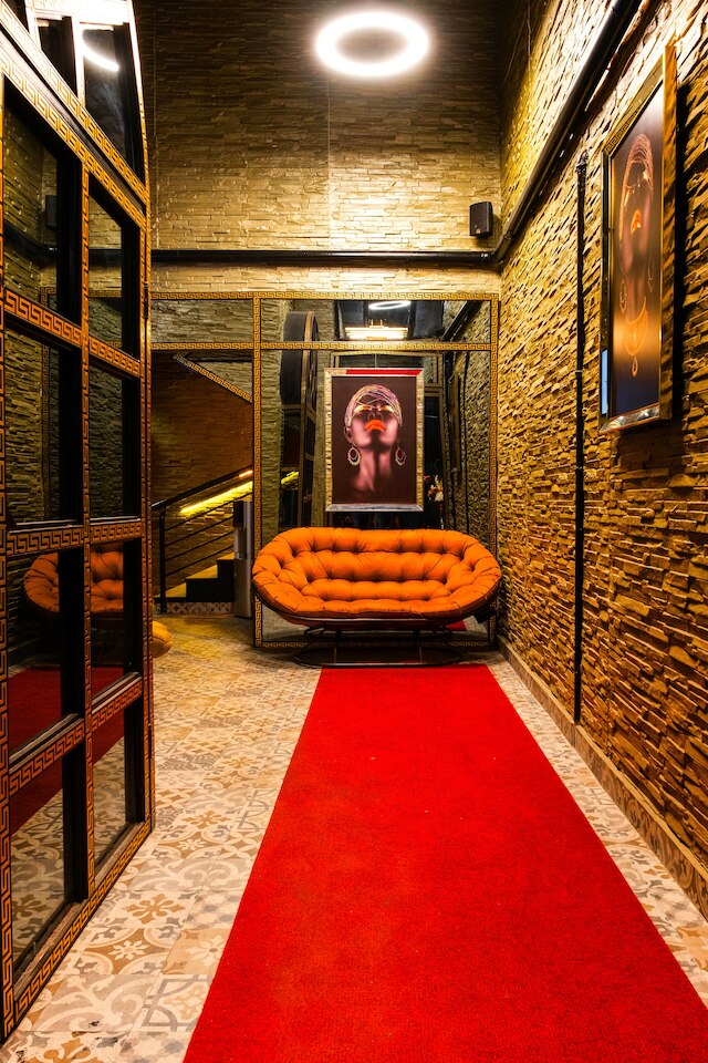 ゴールデンロックハウス