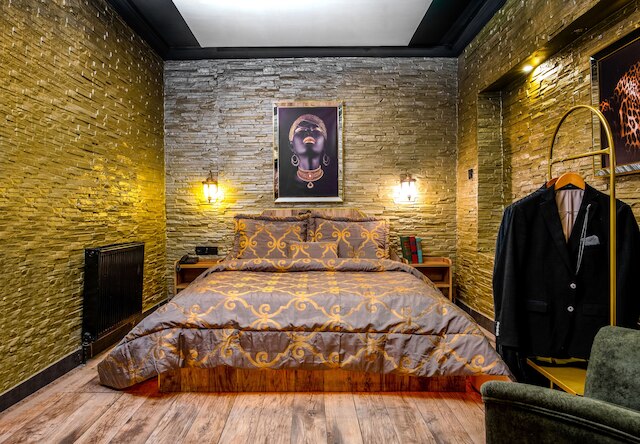 ゴールデンロックハウス