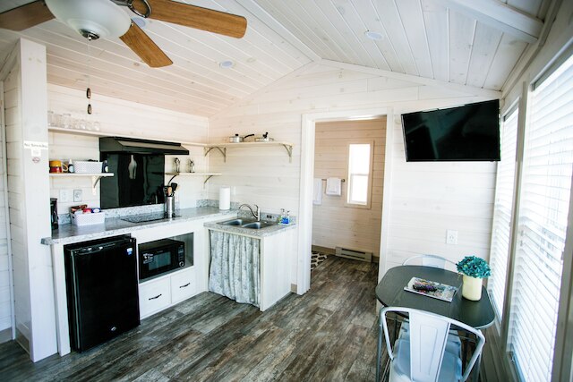 ロング・コーブ・リゾート＆マリーナ