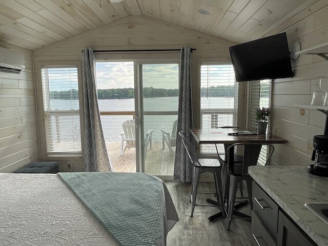 ロング・コーブ・リゾート＆マリーナ