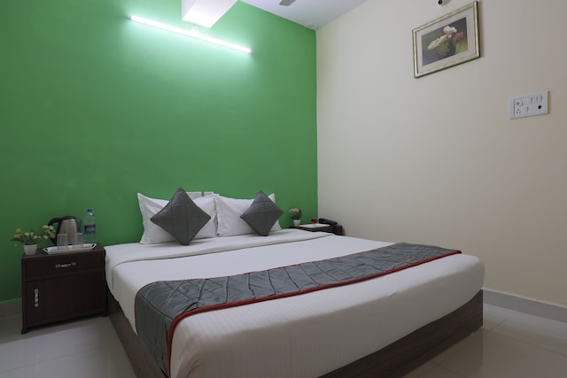 グリーントリーホテル