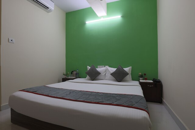 グリーントリーホテル