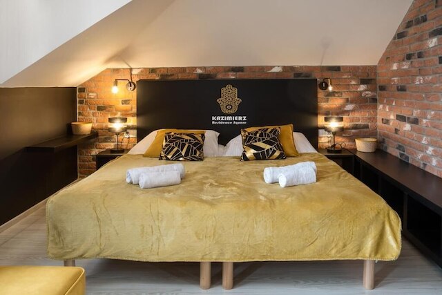 カジミェシュ・レジデンス・スクエア