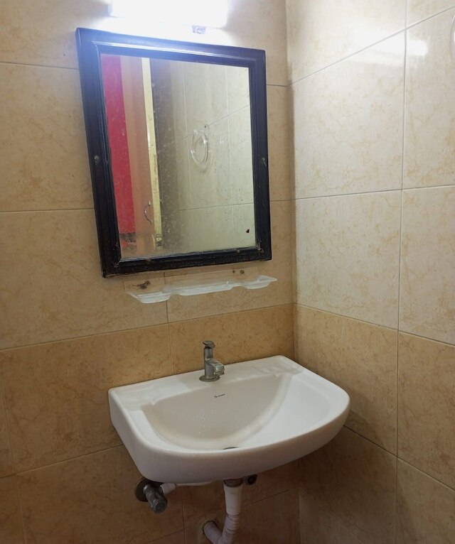 GTレジデンシー・ポンディバザール