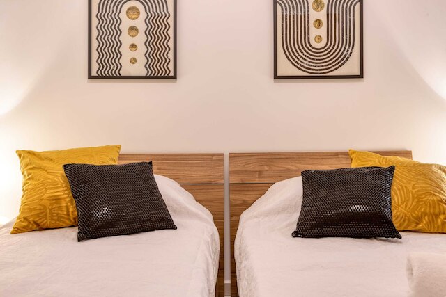 プール アパートメント