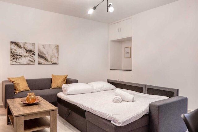 プール アパートメント