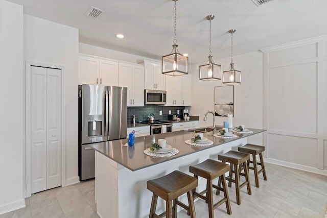 4423 シーン レーン