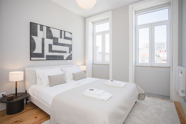 リーヴィング - アート デザイン アパートメント II