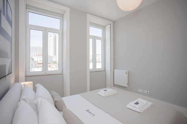 リーヴィング - アート デザイン アパートメント II