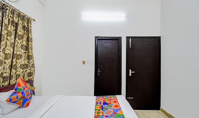 ファブエクスプレス ムーン レジデンシー