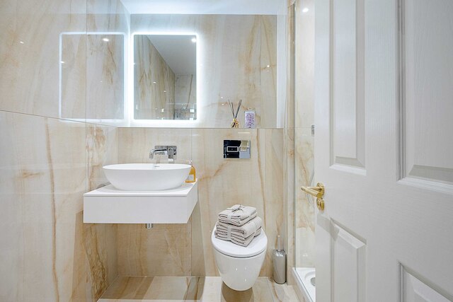 マーブル アーチ スイート 5 ホステッド バイ スイートステイ