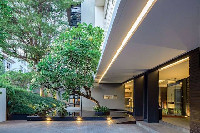 ミールズ・クニンガン・アルトテル・キュレーテッド