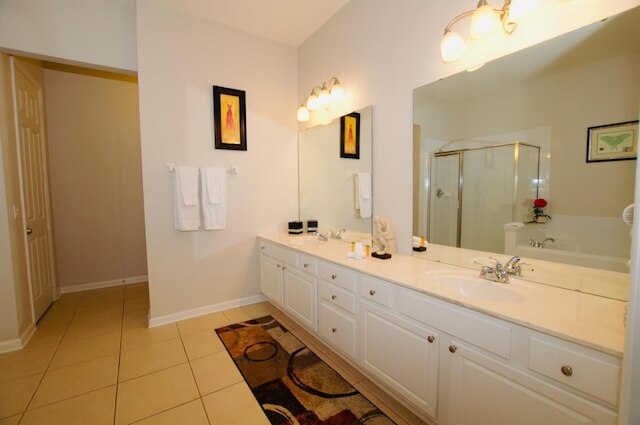 ビスタ ケイ ラグジュアリー 3 ベッドルーム コンドミニアム 3066