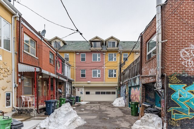 ケンジントンプレイスタウンホームズ