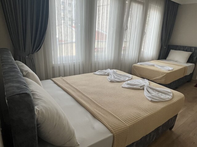 メトロポール ホテル 2