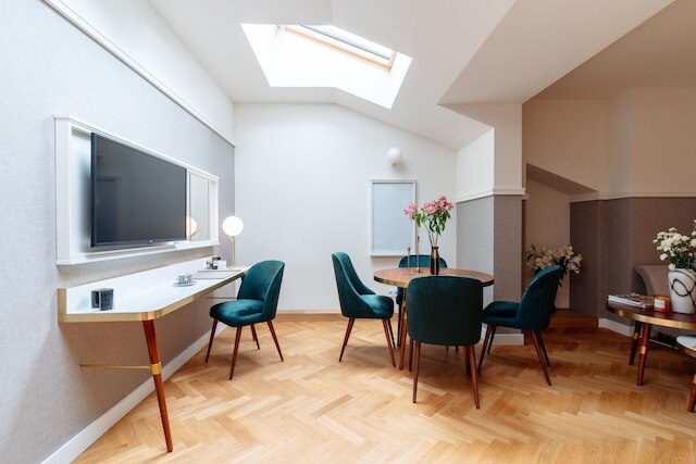 ウィラワヴェル - ロフトアフェア コレクション