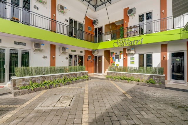 ホテル O グリヤ ガヤトリ シャリア