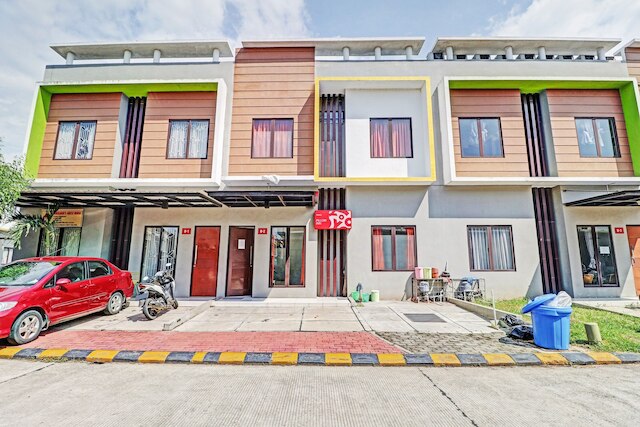 OYO  90452 ピロー  イン