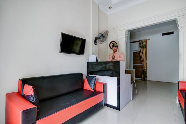 OYO 90942 コスト シャリア パナム