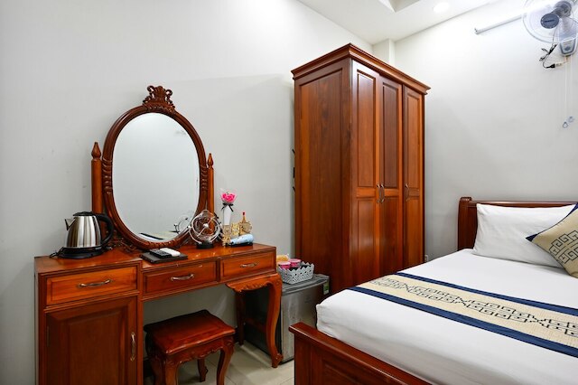 スカイスターホテル