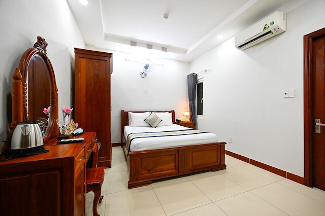 スカイスターホテル