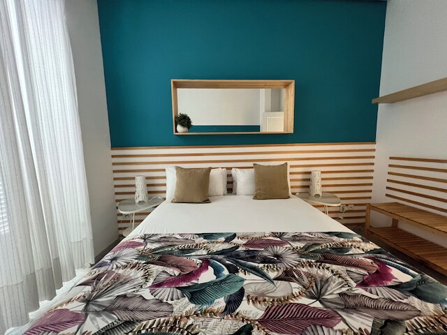 イベールフラット・ファビオラ