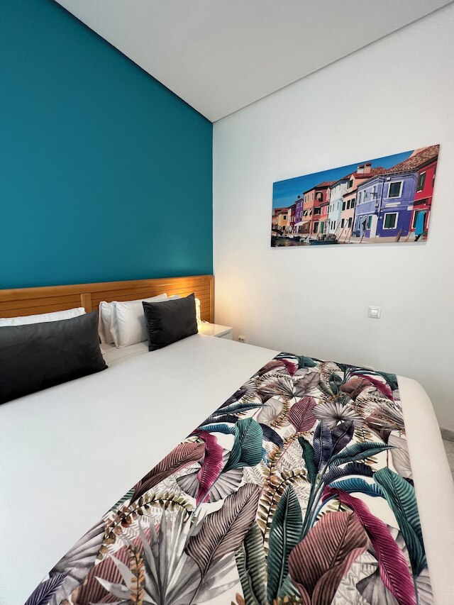 イベールフラット・ファビオラ