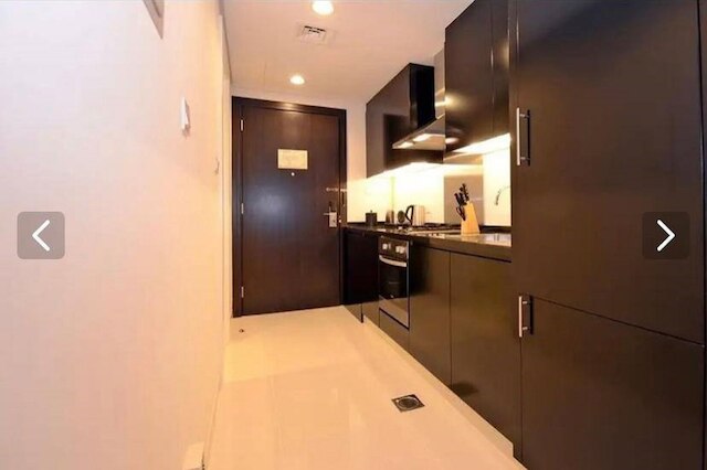 ブルジュハリファから7分のフレッシュスタジオ