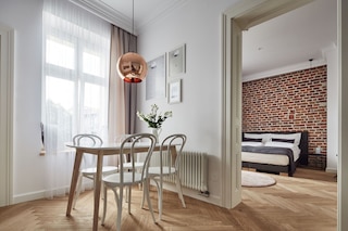 セイント・アグネス・アパート Old Town