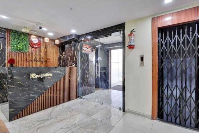 ホテル ニールカマール