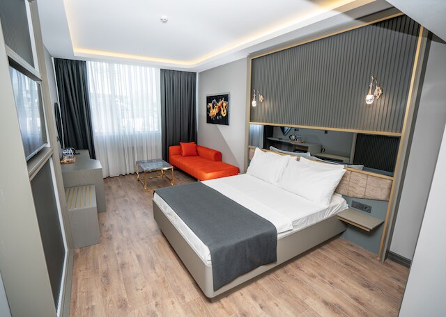 216 ルビースイート