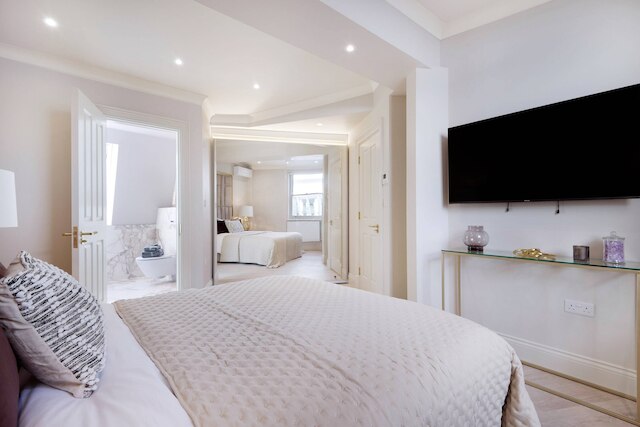 マーブル アーチ スイート 7 ホステッド バイ スイートステイ