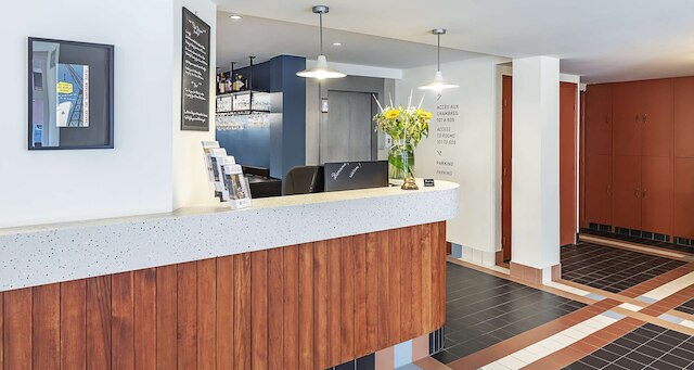 ベストウェスタン プラス ホテル カルゴ