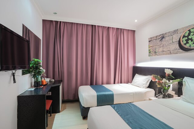 フロレスタ ホテル チャイナタウン