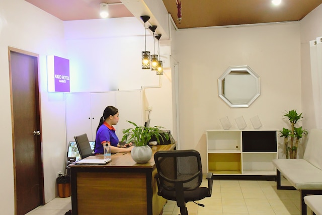 アルゾ ホテル マカティ