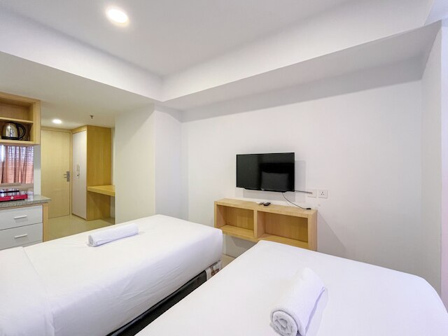 モダン デザインド スタジオ アット デ プリマ  アパートメント