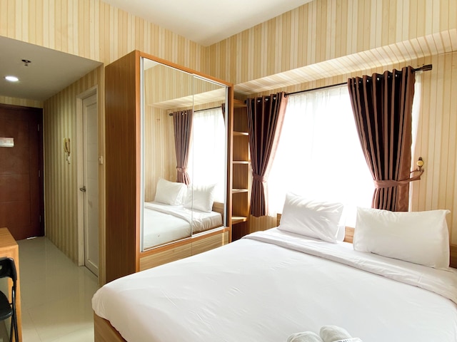 コージー ステイ スタジオ アット タマンサリ マホガニー カラワン アパートメント