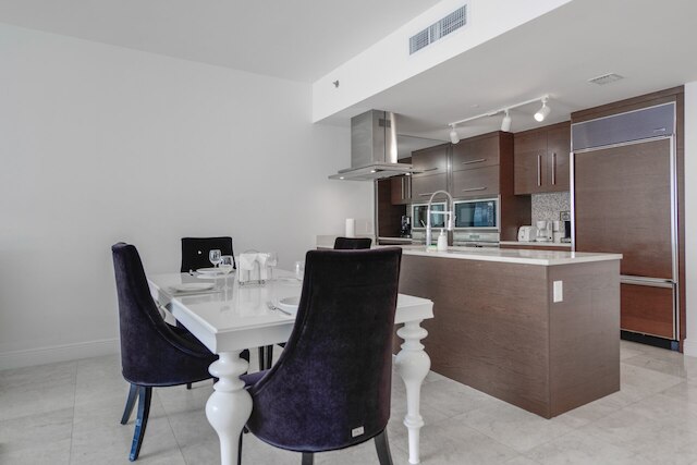 アイコン・タワー3