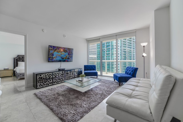 アイコン・タワー3