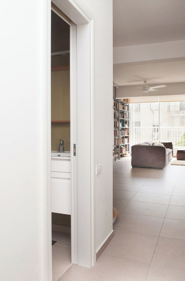 スペイシャス&スタイリッシュ 3BRアパート美しい街並みの景色