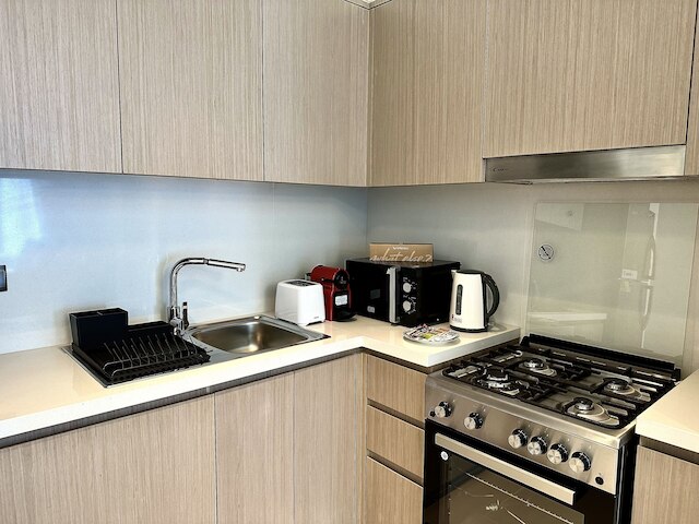 ラックスBnBドバイオペラアクト-1ブルバードビュー