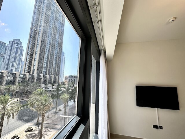 ラックスBnBドバイオペラアクト-1ブルバードビュー