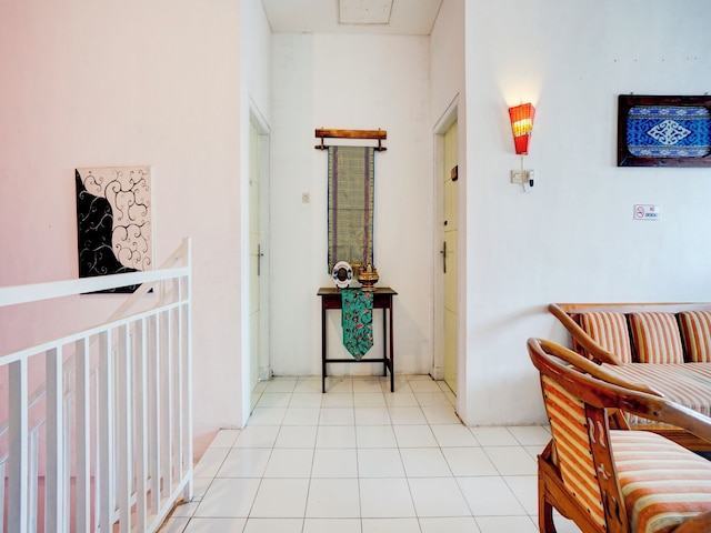 ホテル O エドテル テベ シャリア