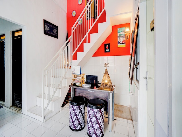 ホテル O エドテル テベ シャリア