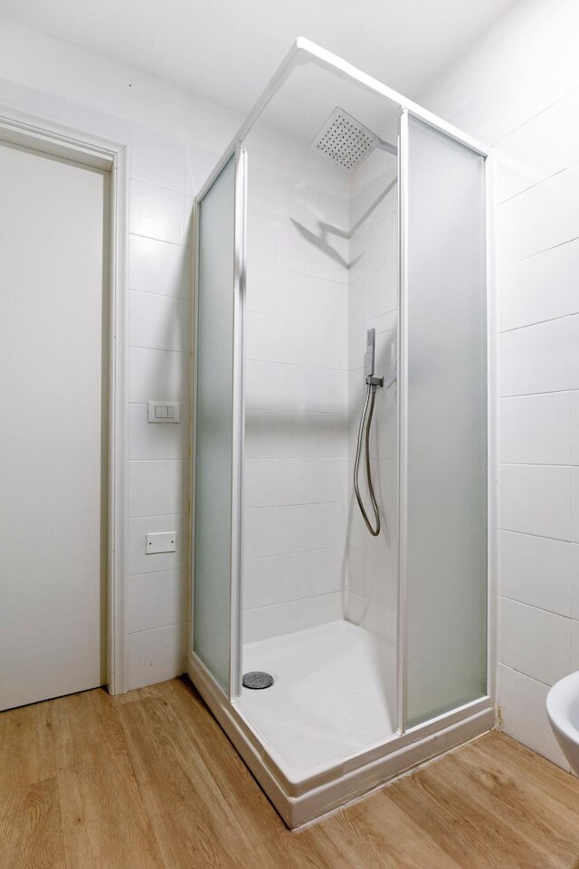 ブライトアンドコージースタジオバイワンダフルイタリー