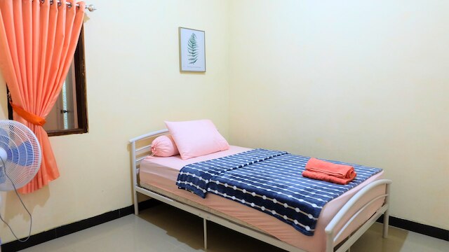 アレシヤ・ホームステイ・シャリア