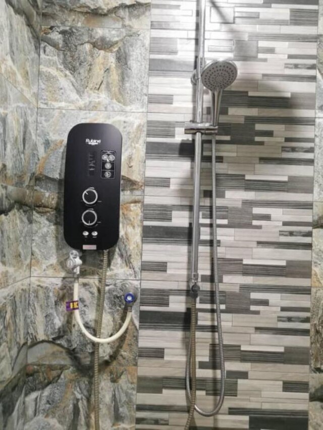 テラタク トゥアン ムダ ホームステイ