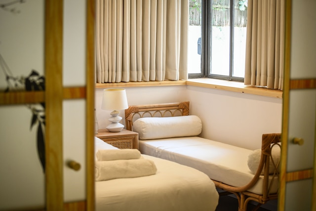 チャーミング 2BR アパートメント w の素晴らしいパティオ